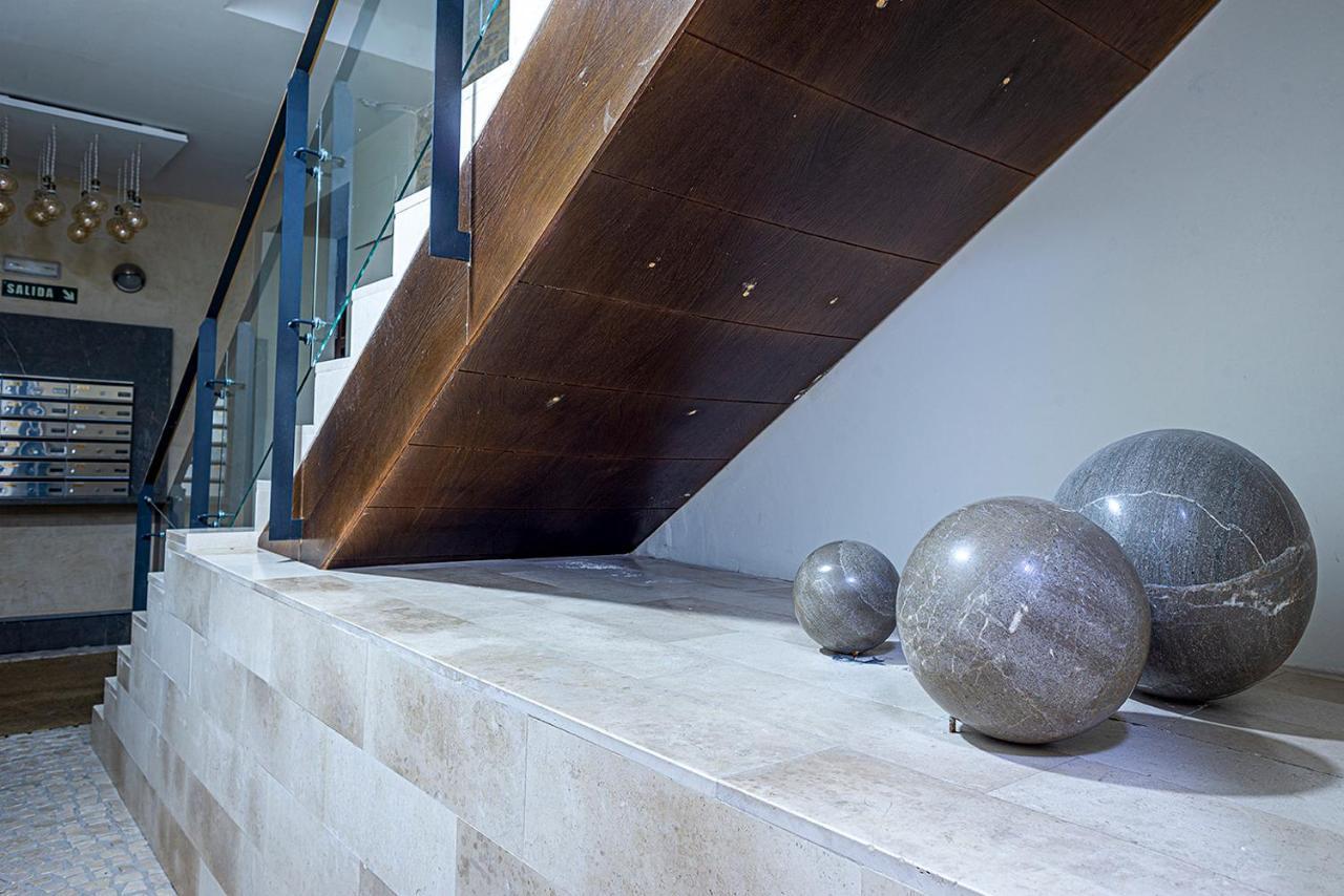 Alohamundi Sierpes Apartment Sevilla Exterior foto